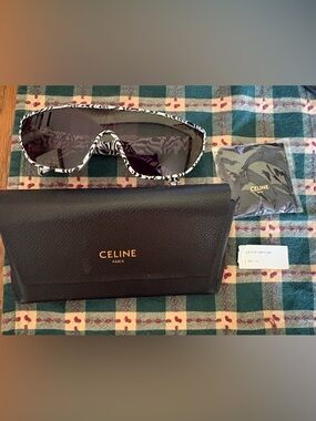 Celine Paris CL401951 04A Zebra Smoke Shield Mask Sunglasses CL 40195 w case New